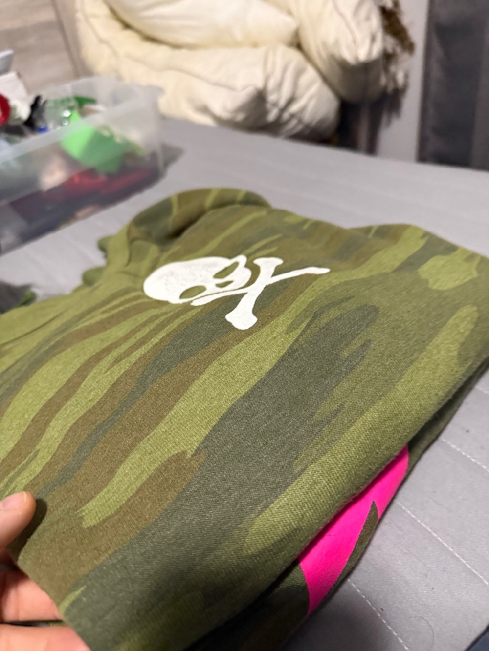 Aviator Nation army and camo mixed set 2 crews and 1 sweat pant - Picture 4 of 8